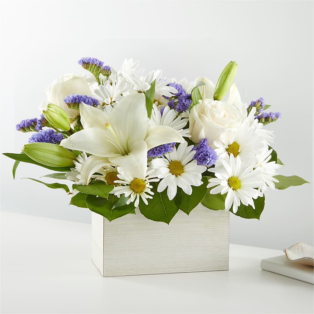 Beyond Blue Box Bouquet – Jewel, Itasca IL