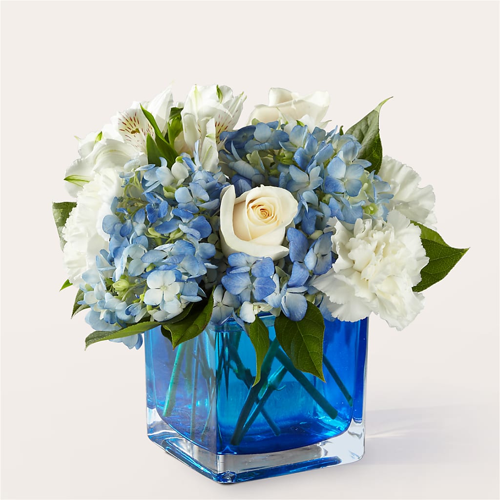 Soothing Waters Bouquet – Jewel, Itasca IL