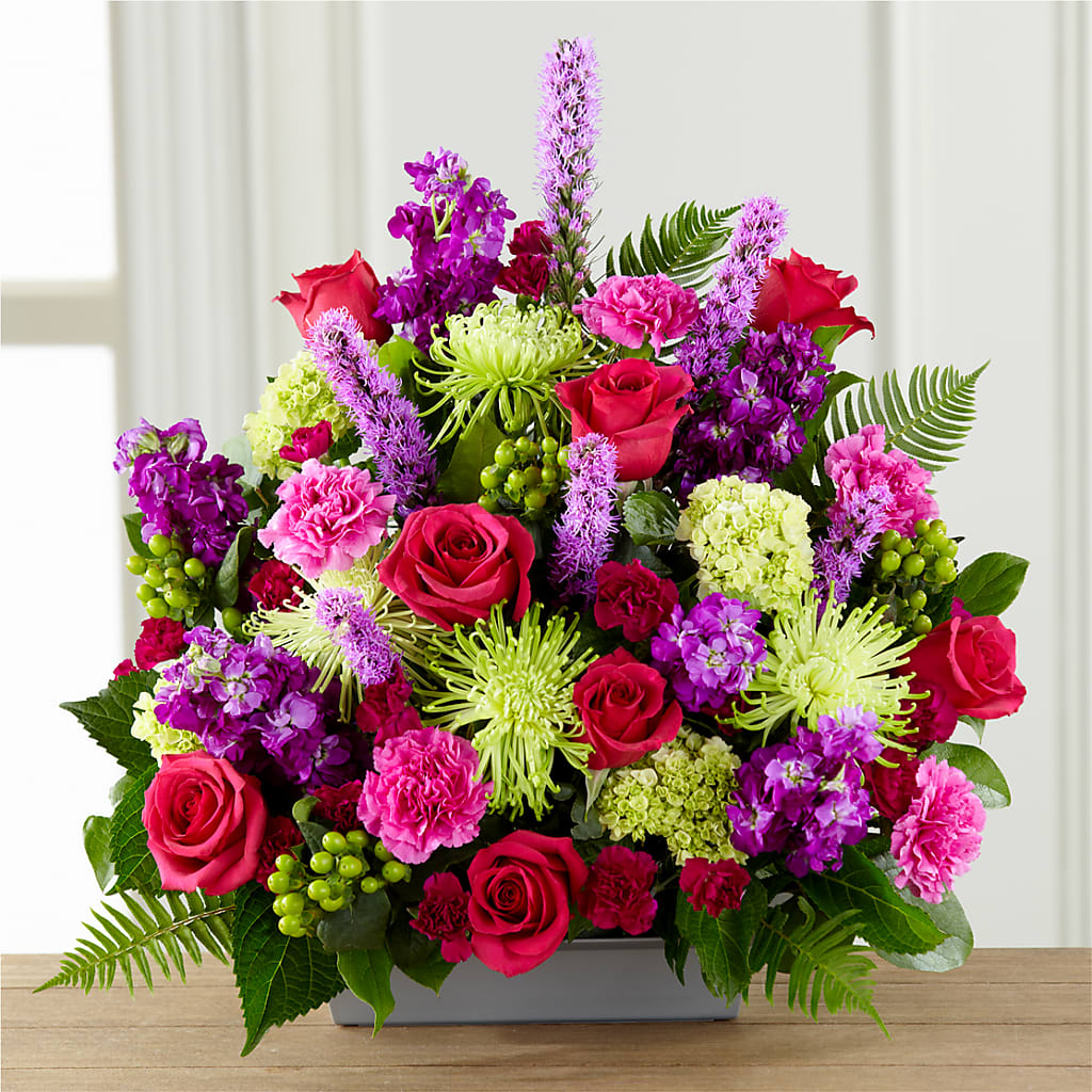 Warm Embrace Arrangement – Jewel, Itasca IL