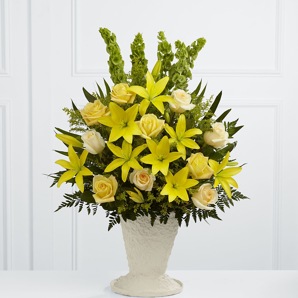 Golden Memories Arrangement – Jewel, Itasca IL