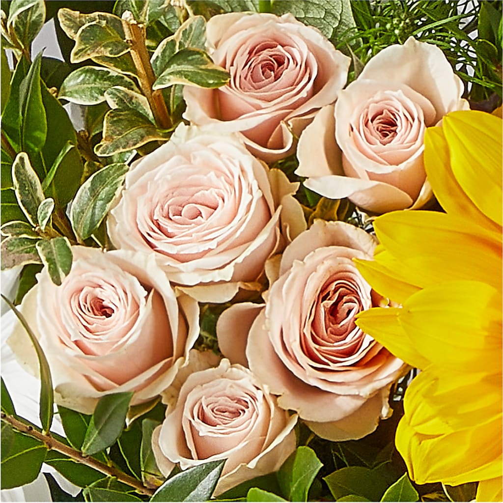 The Good Life Bouquet –  Jewel, Itasca IL
