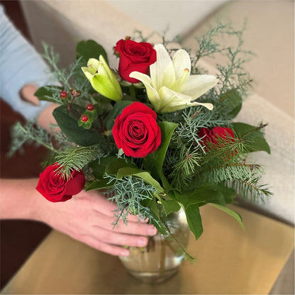 Glittering Lights Bouquet –  Jewel, Itasca IL