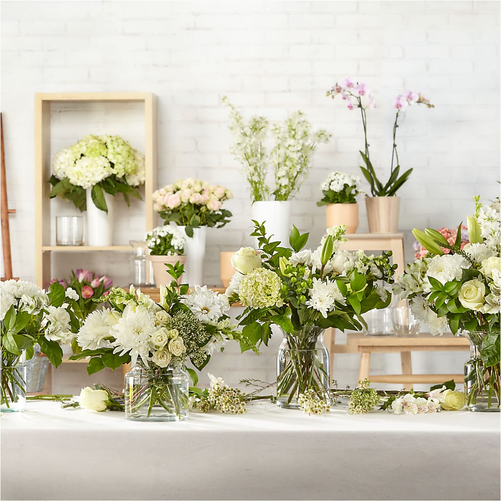 Classic Ivory – A Florist Original –  Jewel, Itasca IL