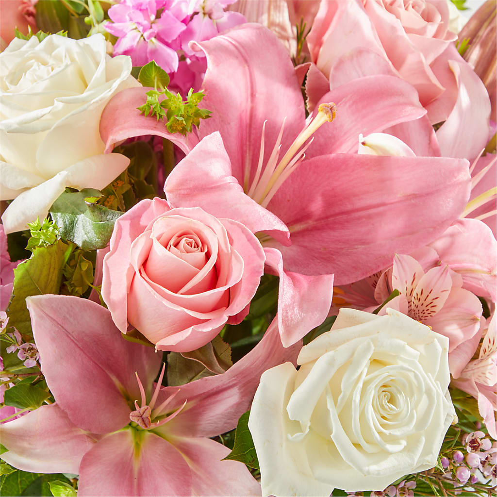 Ethereal Beauty Bouquet –  Jewel, Itasca IL