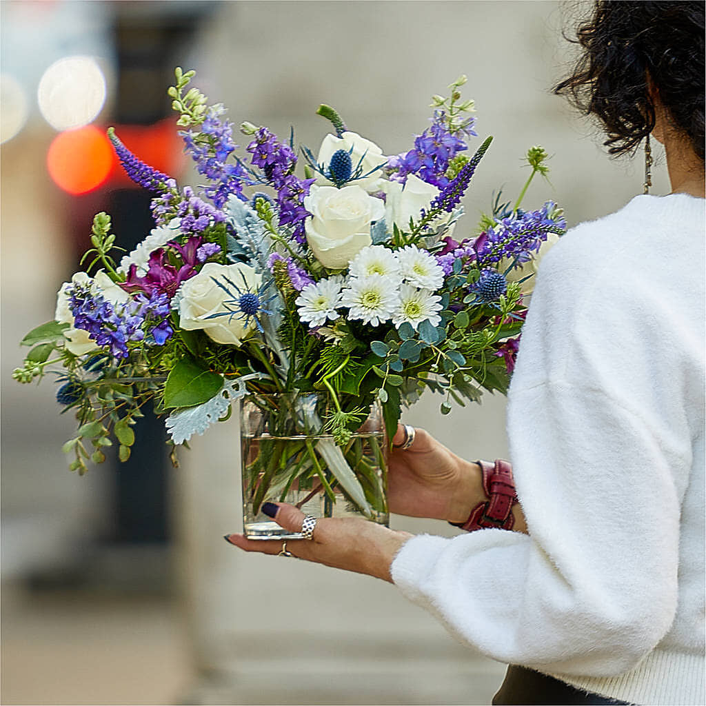 Shooting Star Bouquet –  Jewel, Itasca IL